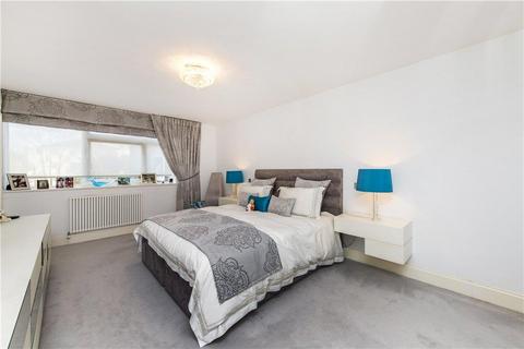 3 bedroom flat to rent, Walsingham, St. Johns Wood Park, London, NW8