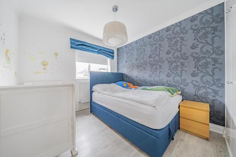 2 bedroom flat for sale, Gunnersbury Lane, Acton