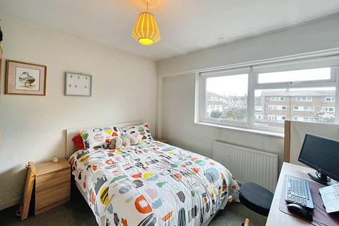 2 bedroom maisonette to rent - Oakways, London SE9