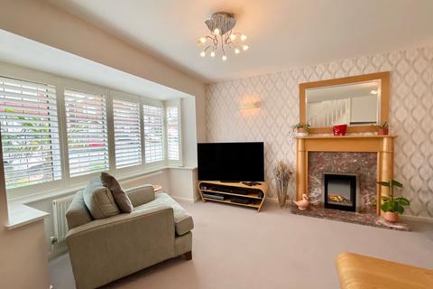 8 Penmere Drive, Werrington, Stoke-on-trent, ST9 0NG