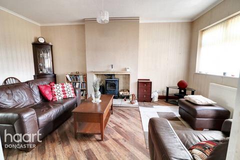 33 Barnsdale View, Norton, Doncaster, DN6 9DD