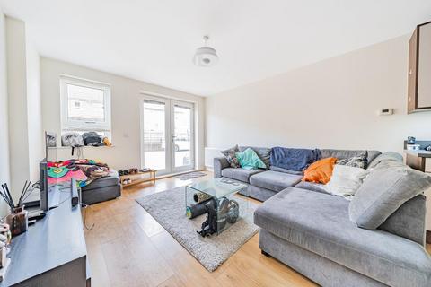 2 bedroom flat for sale - Heron Way,  Maidenhead,  SL6