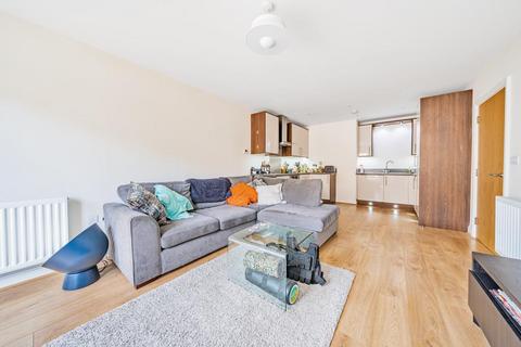 2 bedroom flat for sale, Heron Way,  Maidenhead,  SL6