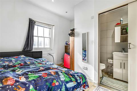 1 bedroom flat for sale - Voltaire Road, London, SW4
