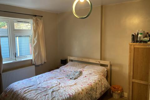 4 bedroom flat for sale - 25, High Street, Midsomer Norton, Bath and North East Somerset BA3 2DR