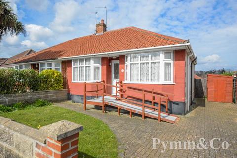 3 bedroom bungalow for sale - Orchard Close, Norwich NR7
