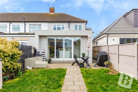 21 Pentire Close, Upminster, RM14 1QJ