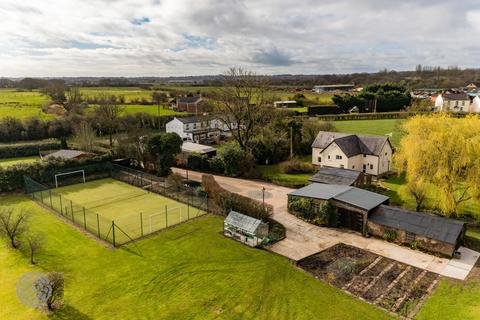 4 bedroom detached house for sale, Jolly Tar Lane, Coppull, Lancashire, PR7 4BH