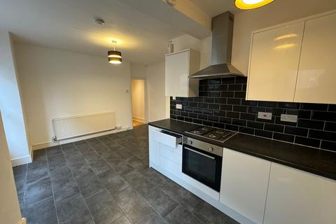 2 bedroom flat to rent - Thornton Heath CR7
