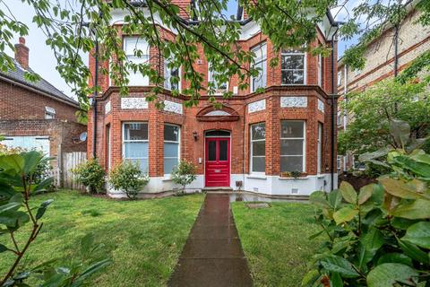 2 bedroom flat for sale, Victoria Crescent, Crystal Palace