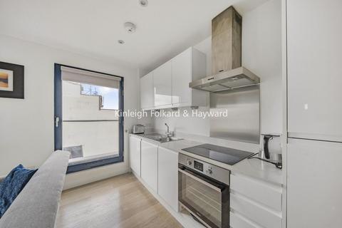 2 bedroom flat for sale - High Road, North Finchley