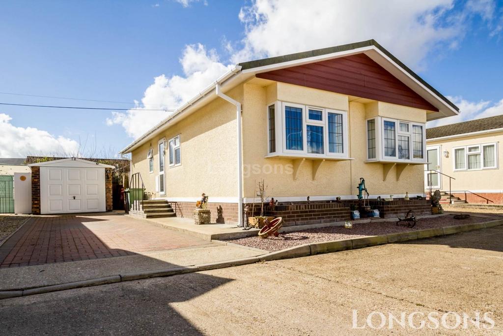 Redhill Park, Watton 2 bed park home for sale £150,000