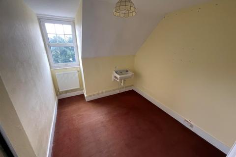 3 bedroom flat for sale, Norfolk Road, Littlehampton, West Sussex