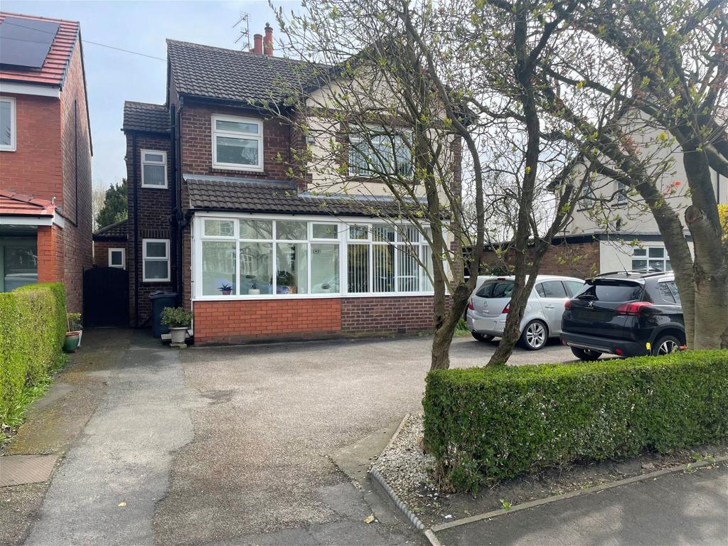 County Road, Ormskirk, L39 3LU 4 bed detached house for sale £440,000