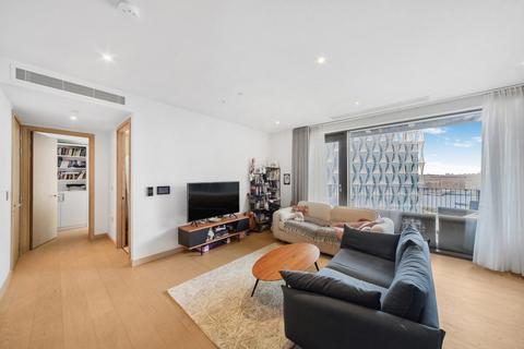 2 bedroom apartment for sale - Embassy Gardens,  London SW11