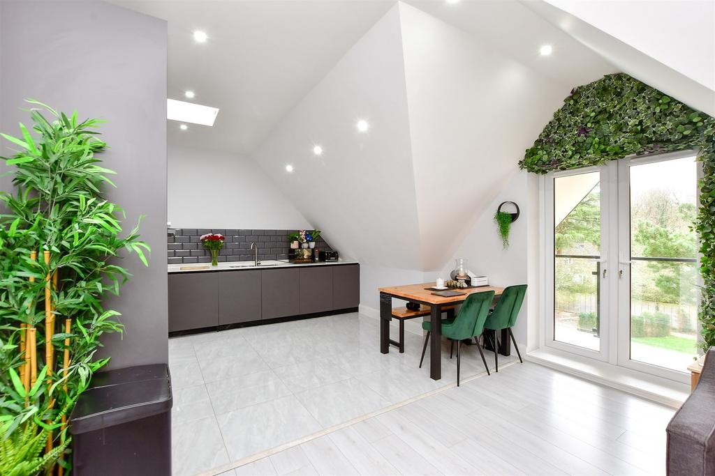 Kitchen Lounge/Diner