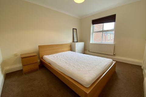 1 bedroom flat to rent - Old Oak Street, Manchester, M20