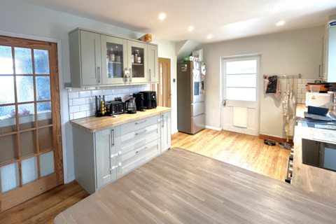 128 Quarry Road, Hereford, HR1 1SX