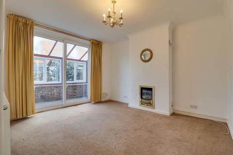 3 bedroom semi-detached house for sale - St Annes Gardens, Woolston