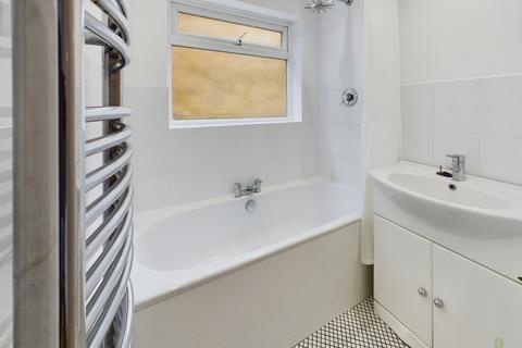 206 Bellegrove Road, Welling, DA16 3RT