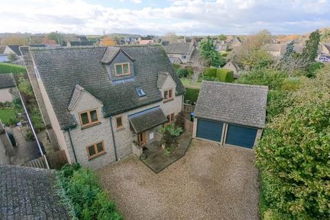 39 Bartholomew Close, Ducklington, Witney, OX29 7UJ
