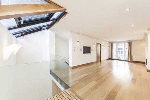 3 bedroom terraced house for sale - Addison Avenue, Holland Park, London