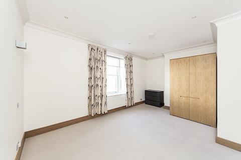 3 bedroom terraced house for sale, Addison Avenue, Holland Park, London