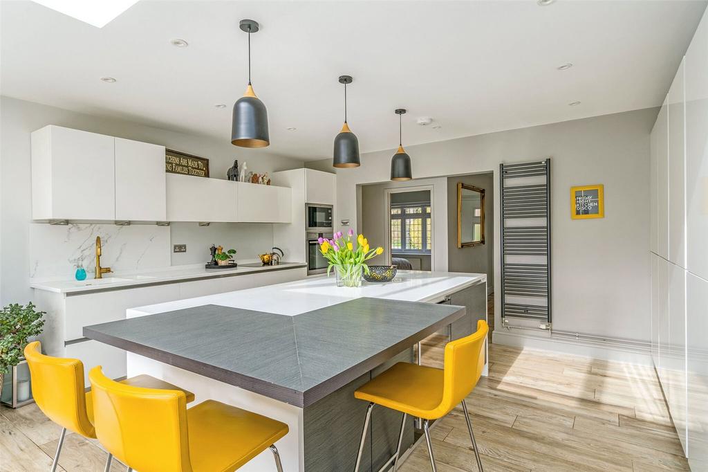 Breakfast Bar
