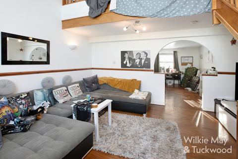 2 bedroom apartment for sale, West Quay, Bridgwater TA6
