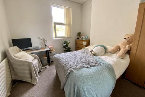 5 bedroom house share to rent, Bedford Park, Plymouth PL4