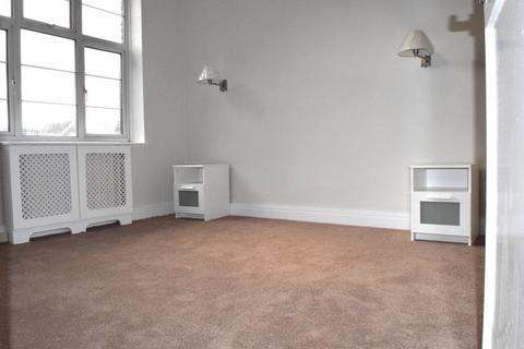 2 bedroom flat for sale, WINDSOR COURT, GOLDERS GREEN ROAD, GREATER LONDON, NW11