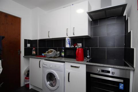 1 bedroom apartment to rent, Wolsdon Street, Flat 5, Plymouth PL1
