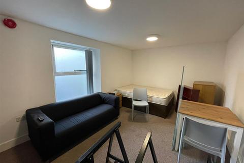 1 bedroom apartment to rent, Wolsdon Street, Flat 2, Plymouth PL1