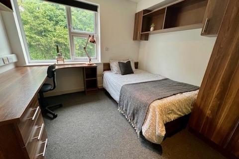 undefined, 2 - 4 Plymbridge Lane  (FA), Plymouth PL6