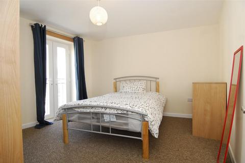 3 bedroom apartment to rent, Regent Street, Plymouth PL4