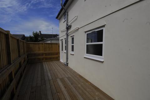 3 bedroom apartment to rent, Regent Street, Plymouth PL4