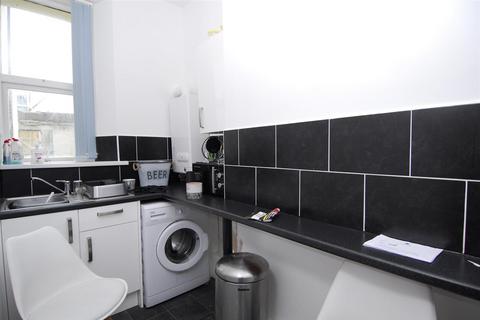1 bedroom apartment to rent, Wolsdon Street, Flat 1, Plymouth PL1