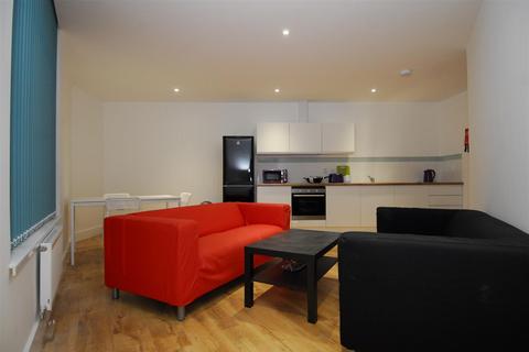 4 bedroom apartment to rent, 8 St. Andrews Cross, Plymouth PL1