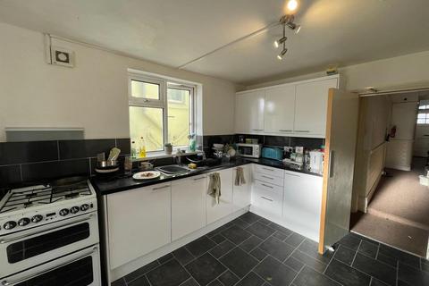 6 bedroom house to rent, Hamilton Gardens, Plymouth PL4