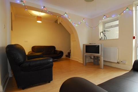 1 bedroom apartment to rent, Beaumont Road, Flat 1, Plymouth PL4