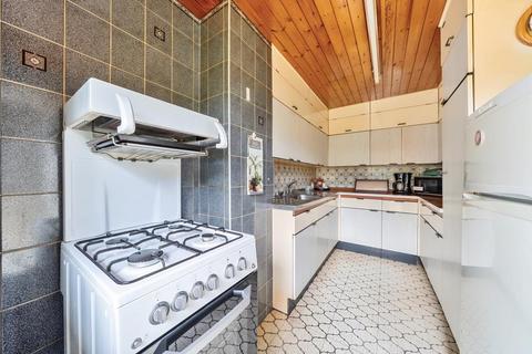 11 Glebe Road, Stanmore, HA7 4EJ