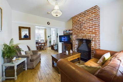 3 bedroom end of terrace house for sale - High Street, Gloucester, Gloucestershire, GL1