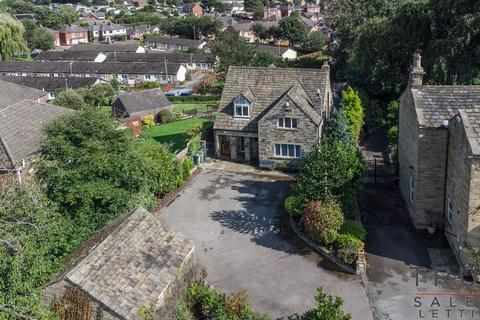 4 bedroom detached house for sale, Leeds Road, Liversedge