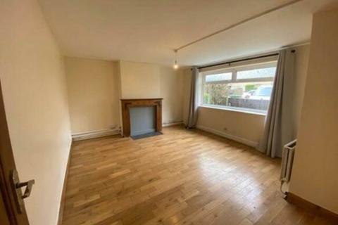 3 bedroom flat to rent, Pilkington Close, Filton, Bristol