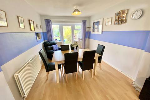 73 Longmead Drive, Sidcup, DA14 4NY