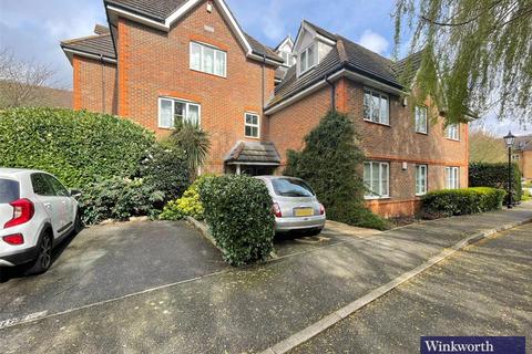 2 bedroom apartment to rent, Catherine Place, Harrow, HA1