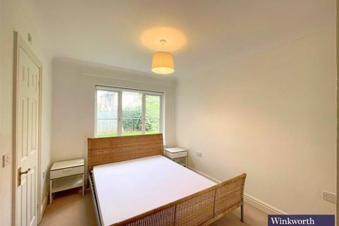 2 bedroom apartment to rent, Catherine Place, Harrow, HA1