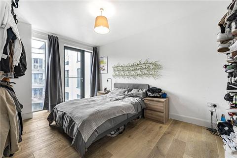 2 bedroom apartment for sale, Roach Road, London, E3