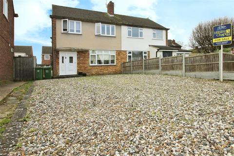 3 bedroom semi-detached house for sale - Pine Crescent, Hutton, Brentwood, Essex, CM13