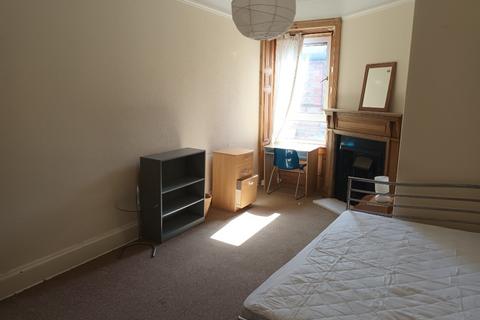 2 bedroom flat to rent, Springvalley Terrace, Edinburgh EH10